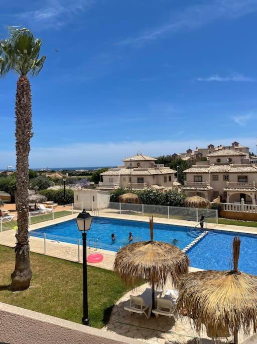 Casa Andres. Two Bed Penthouse Pool & Terrace Apartman Alicante Kültér fotó