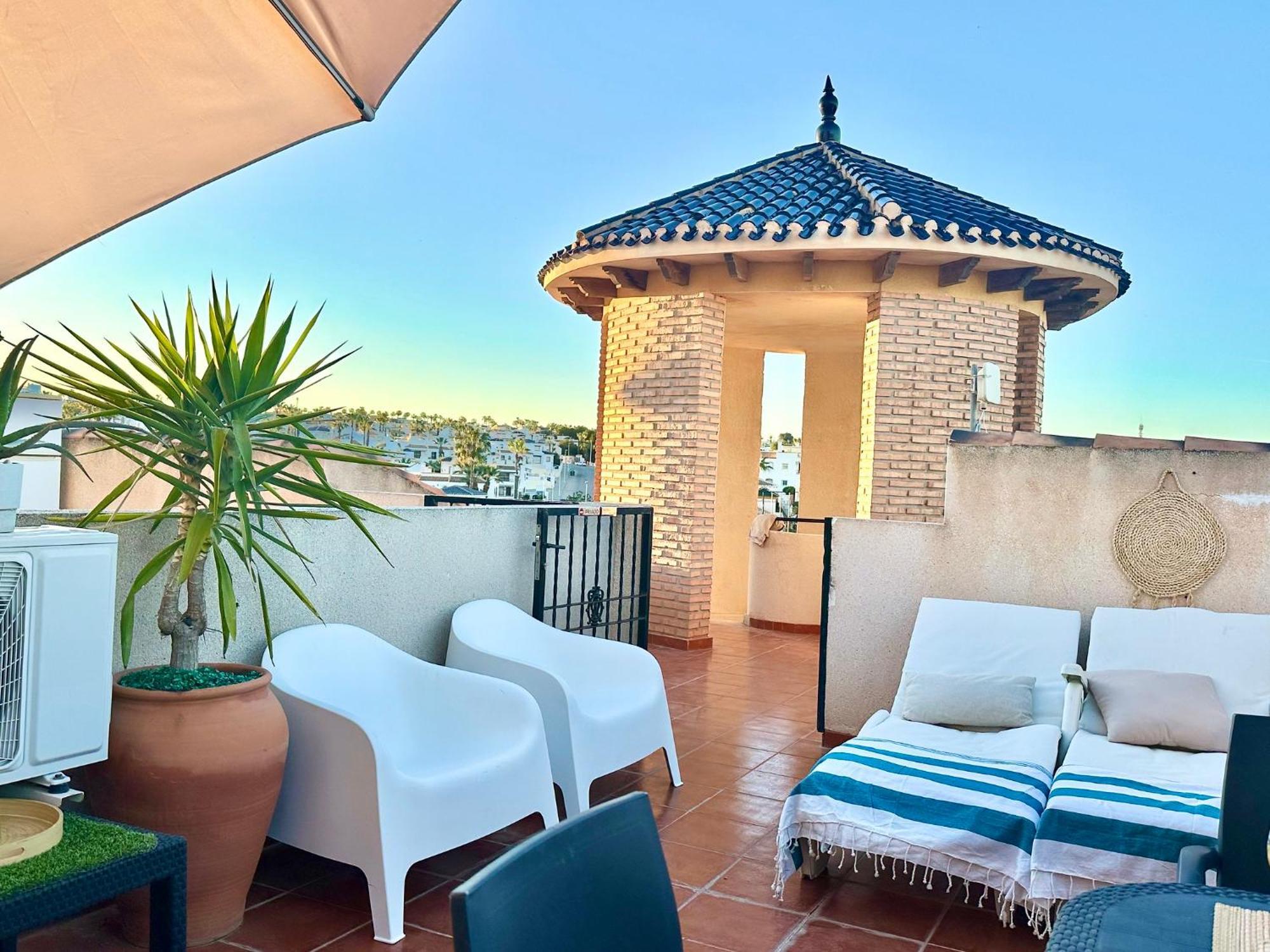 Casa Andres. Two Bed Penthouse Pool & Terrace Apartman Alicante Kültér fotó